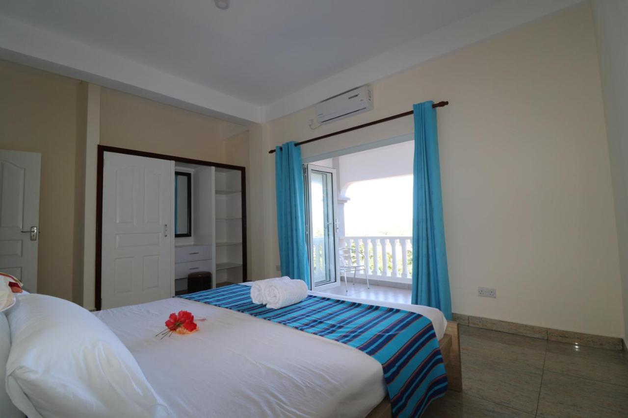 آنس رويال Le Ronce Villa المظهر الخارجي الصورة