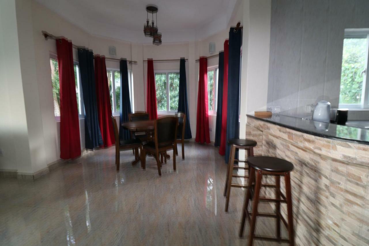 آنس رويال Le Ronce Villa المظهر الخارجي الصورة